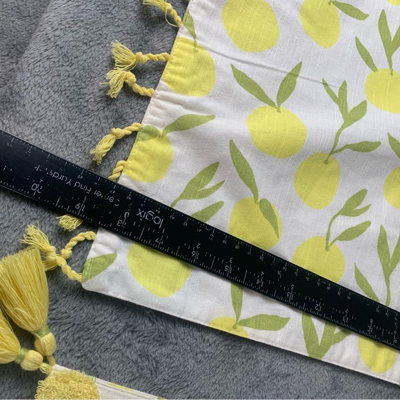 Opal House Lemons Set With Table Runner & 6 Matching NWT Placemats Tassels - Picture 10 of 16